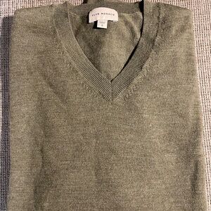 Club Monaco fine wool sweater